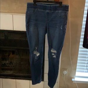 Old Navy Rockstar Mid-Rise Jegging size 14